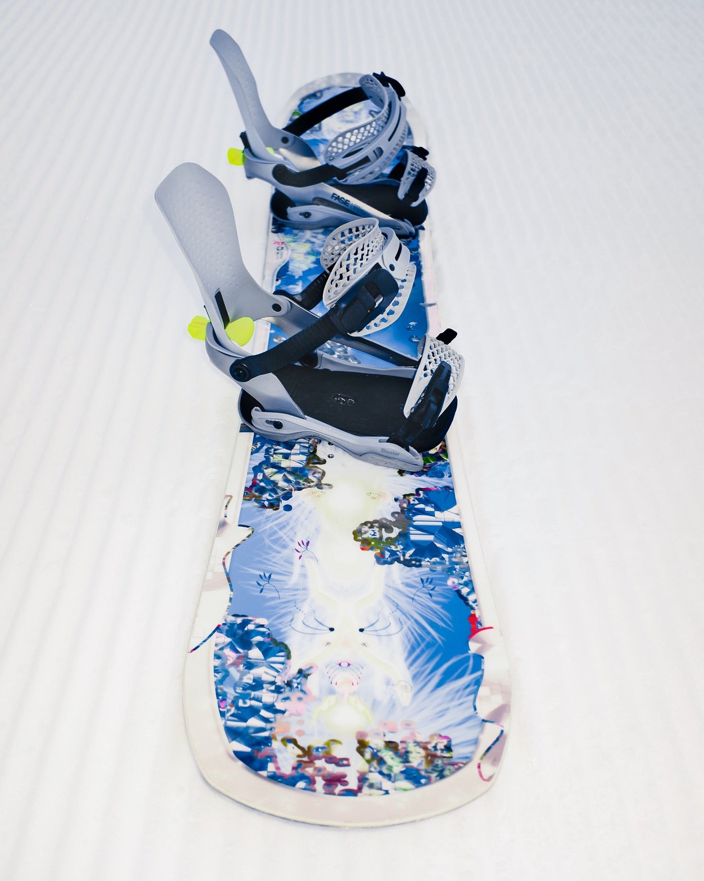 Women's Snowboards - Distortia Women's Snowboard - Bataleon US