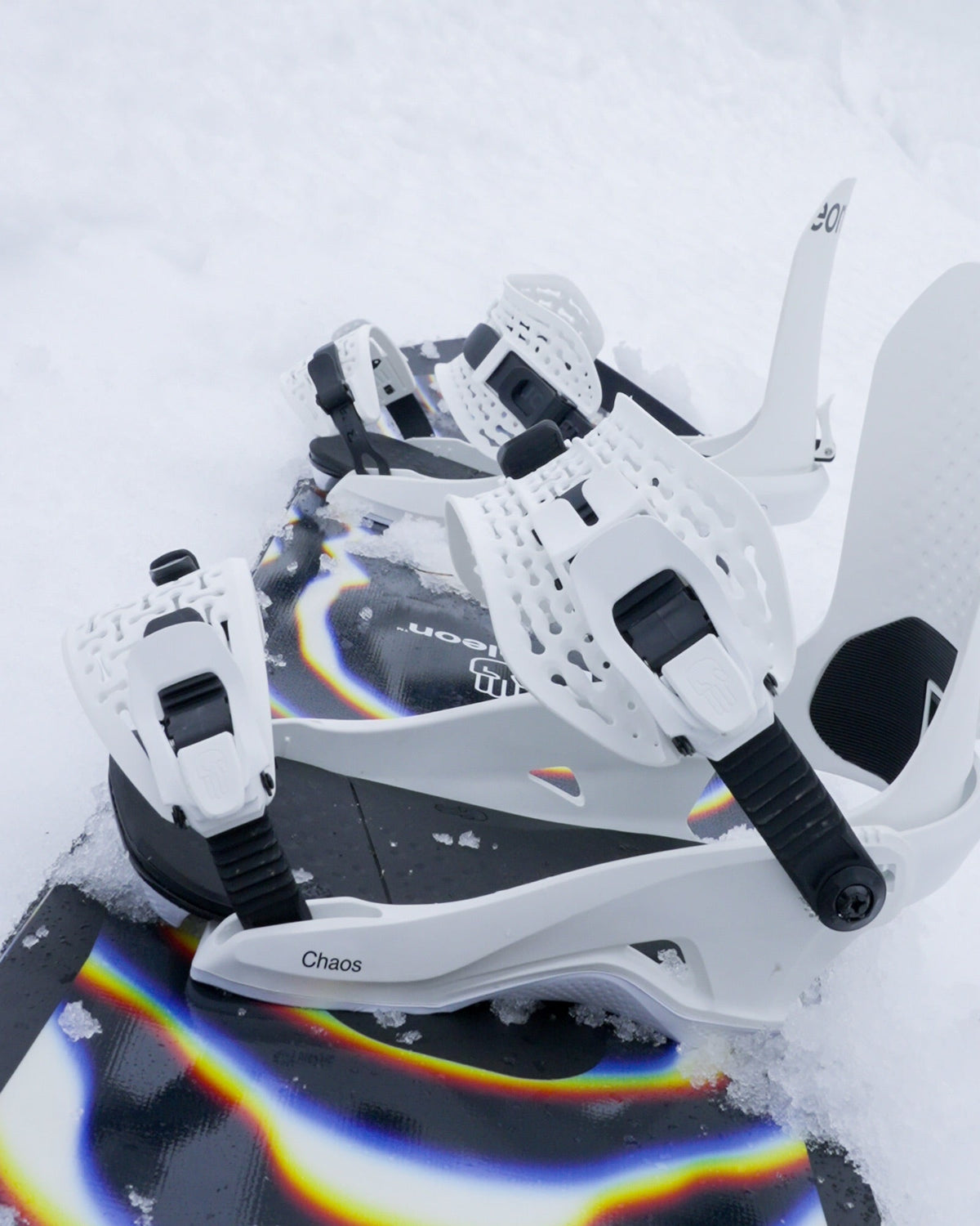 color-white Bindings - Chaos HeelWrap™ Snowboard Bindings - Bataleon US